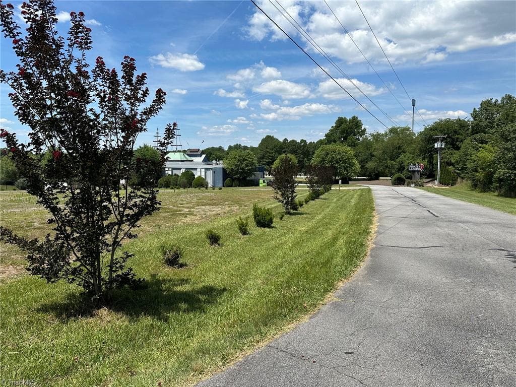 Retail at 157 Interstate Way, Elkin NC 28621, Elkin, photo 33 of 36