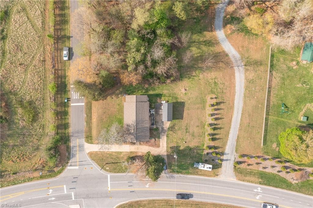 Stick/Site Built at 3801 Oak Ridge Road, Summerfield NC 27358, photo 32 of 38