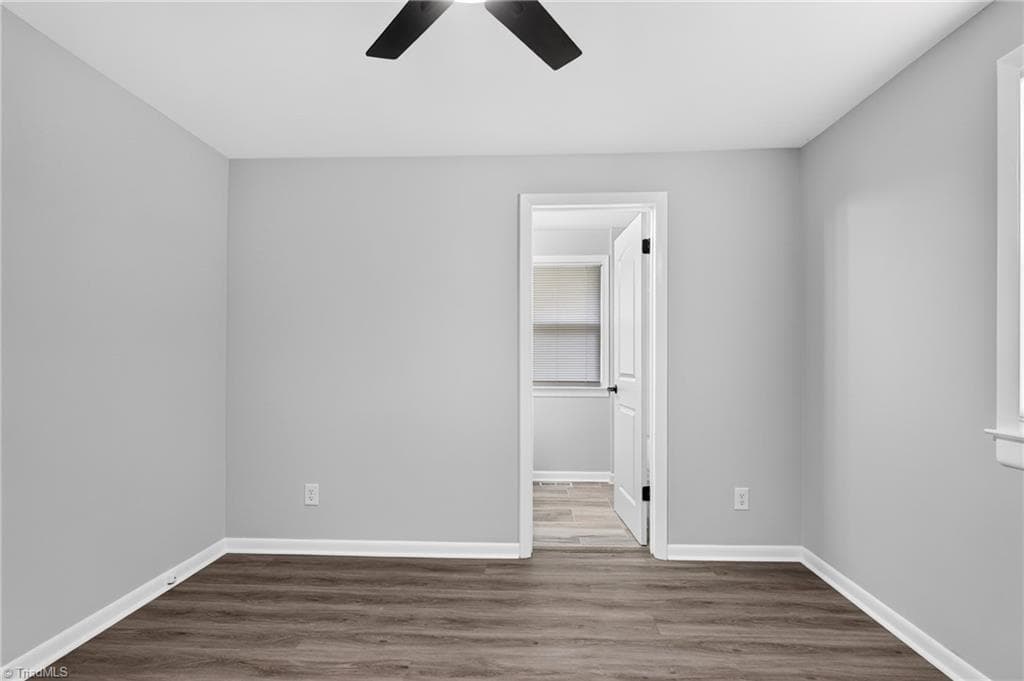 Stick/Site Built at 918 Beaumont Avenue, High Point NC 27260, photo 17 of 35