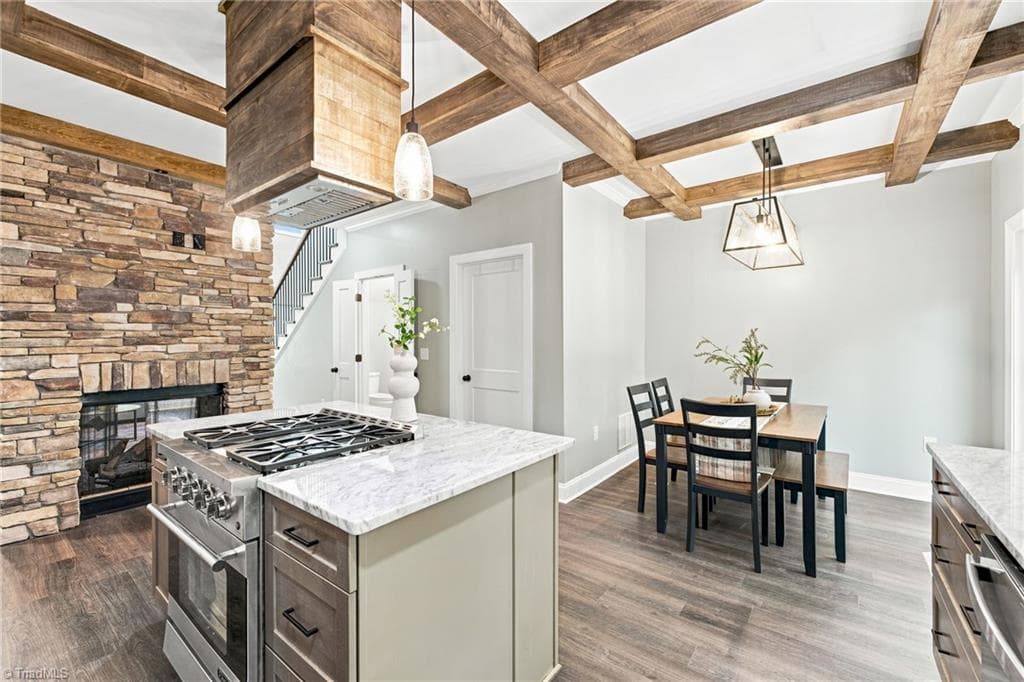 Stick/Site Built at 4814 Selwyn Drive, Winston-Salem NC 27104, Winston-Salem, photo 10 of 45