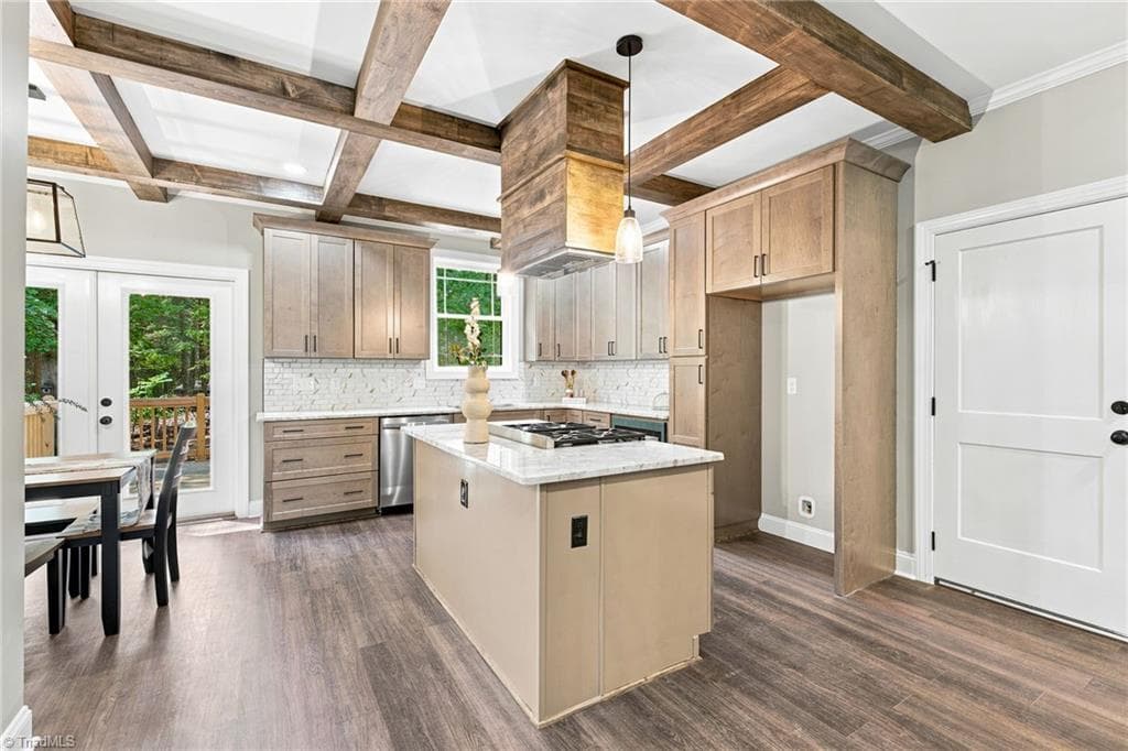 Stick/Site Built at 4814 Selwyn Drive, Winston-Salem NC 27104, Winston-Salem, photo 11 of 45