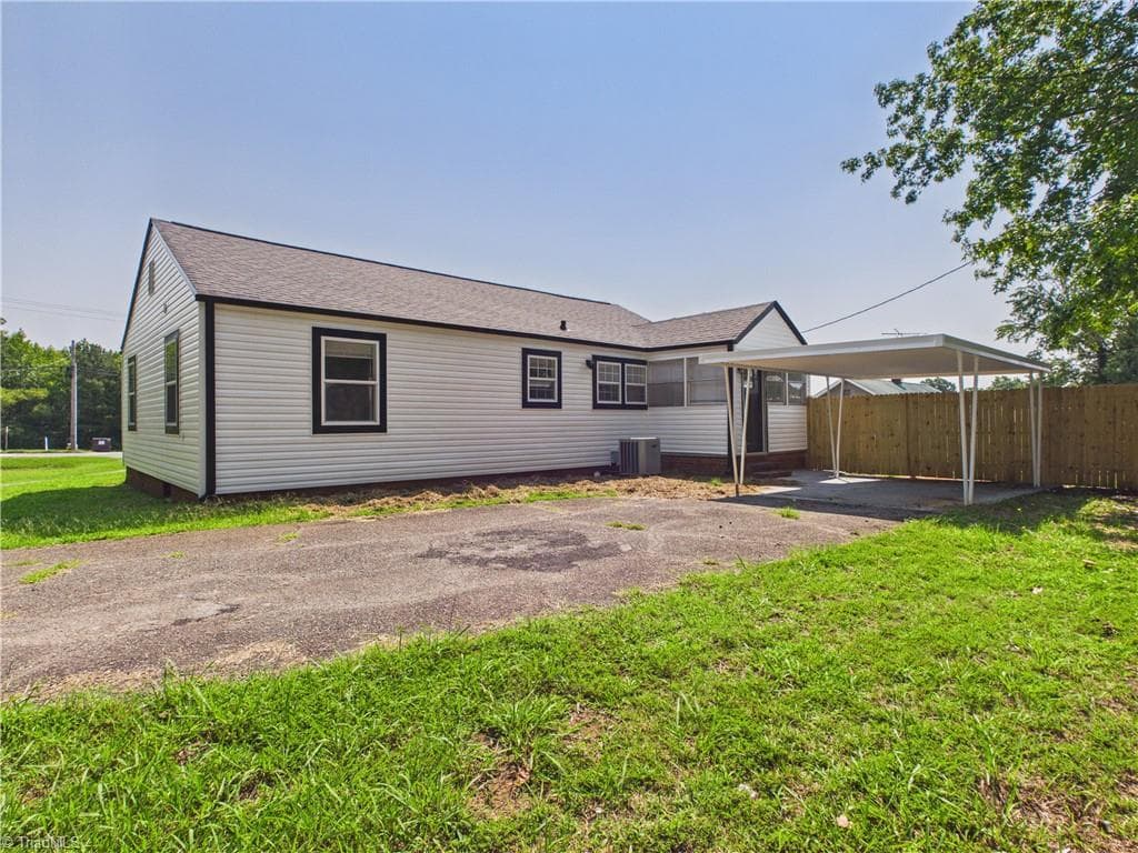 Office at 18492 Nc Highway 109, Denton NC 27239, photo 41 of 48