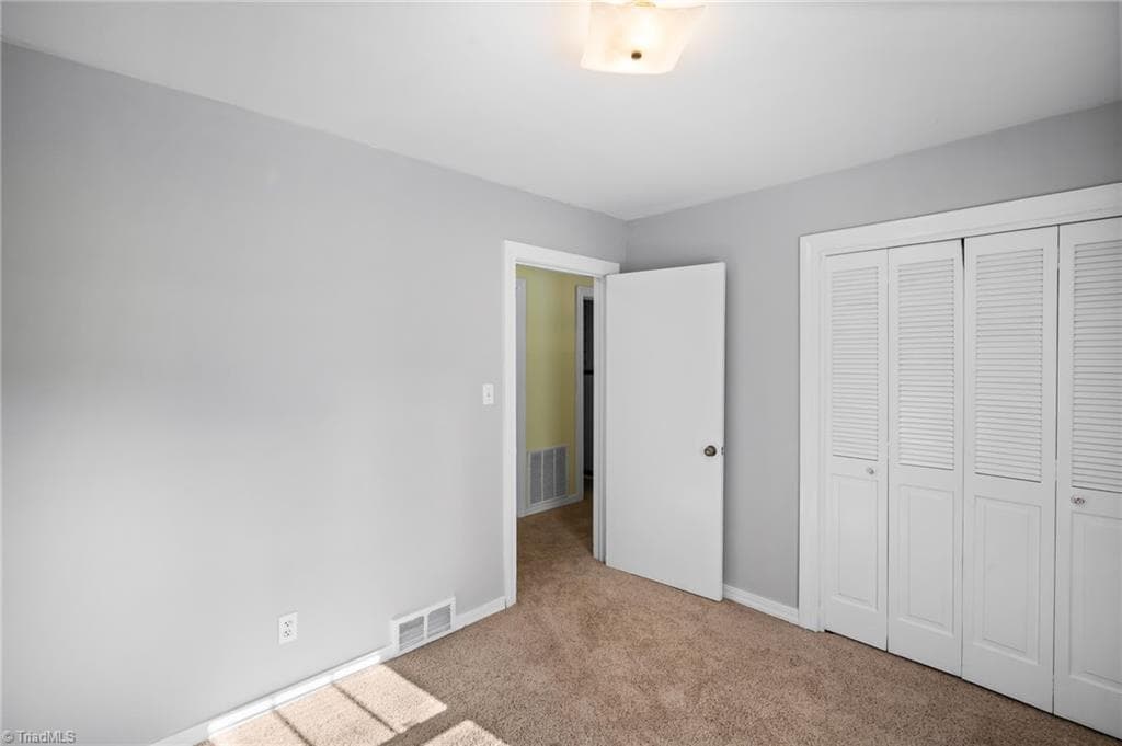 Stick/Site Built at 122 Park Lane, Lexington NC 27292, photo 29 of 36