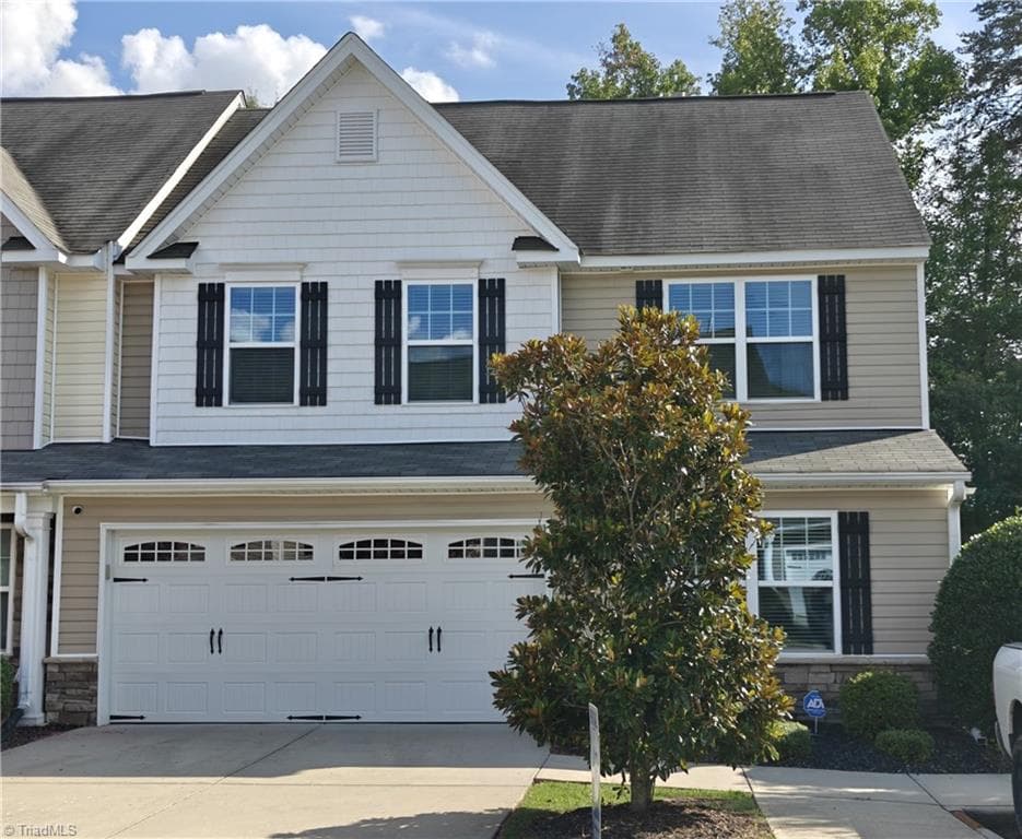 109 Tilleys Grove Drive, Kernersville NC 27284
