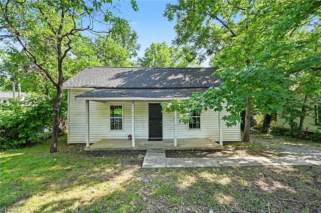 1119 N Park Avenue, Burlington NC 27217