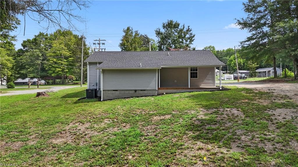 Stick/Site Built at 1266 E Holly Grove Road, Lexington NC 27292, Lexington, photo 21 of 28