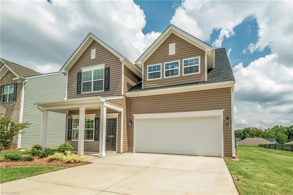 Stick/Site Built at 3707 Contimental Square, Kernersville NC 27284, photo 3 of 33