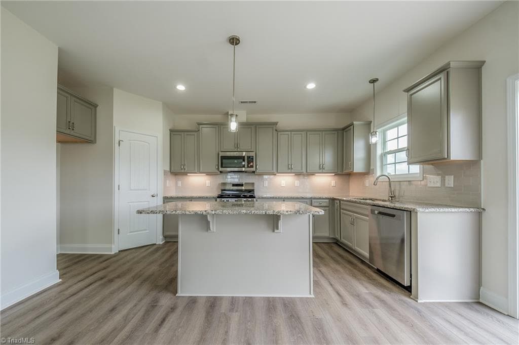 Stick/Site Built at 3707 Contimental Square, Kernersville NC 27284, photo 10 of 33