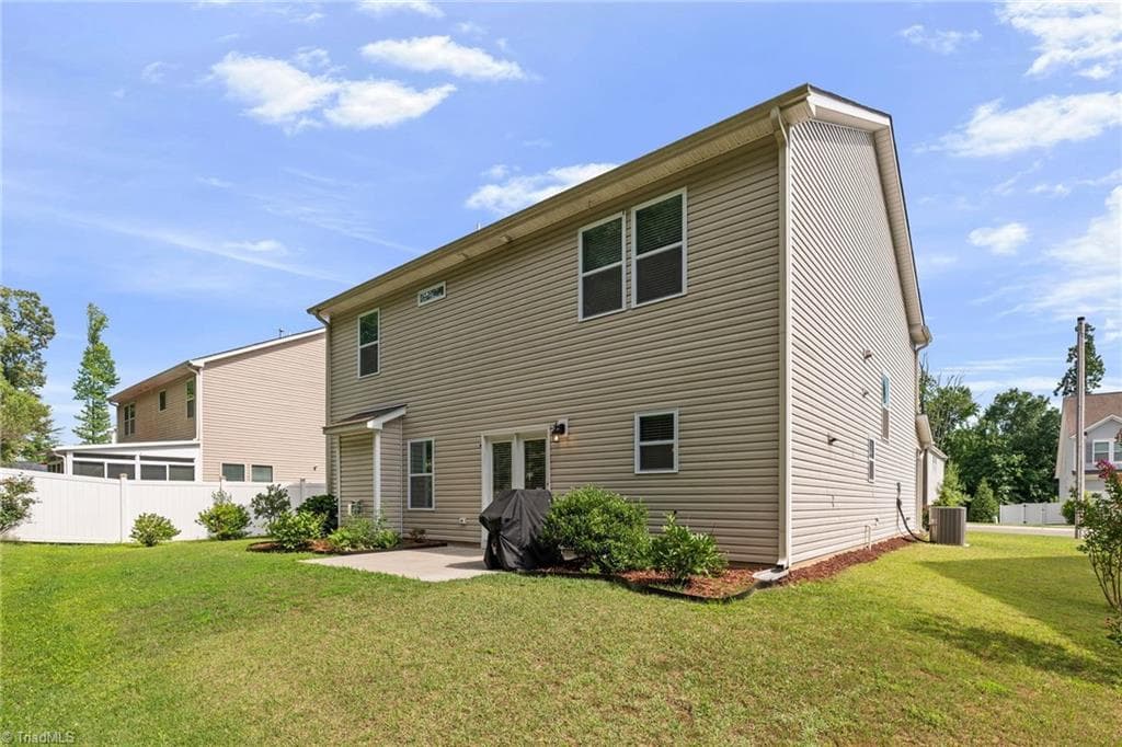 Stick/Site Built at 935 Sweet Gum Way, Mebane NC 27302, Mebane, photo 29 of 40
