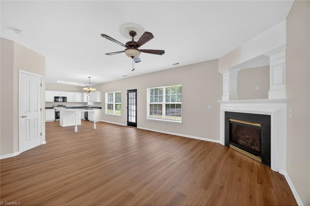 Stick/Site Built at 2173 Cliffvale Drive, High Point NC 27262, photo 10 of 33