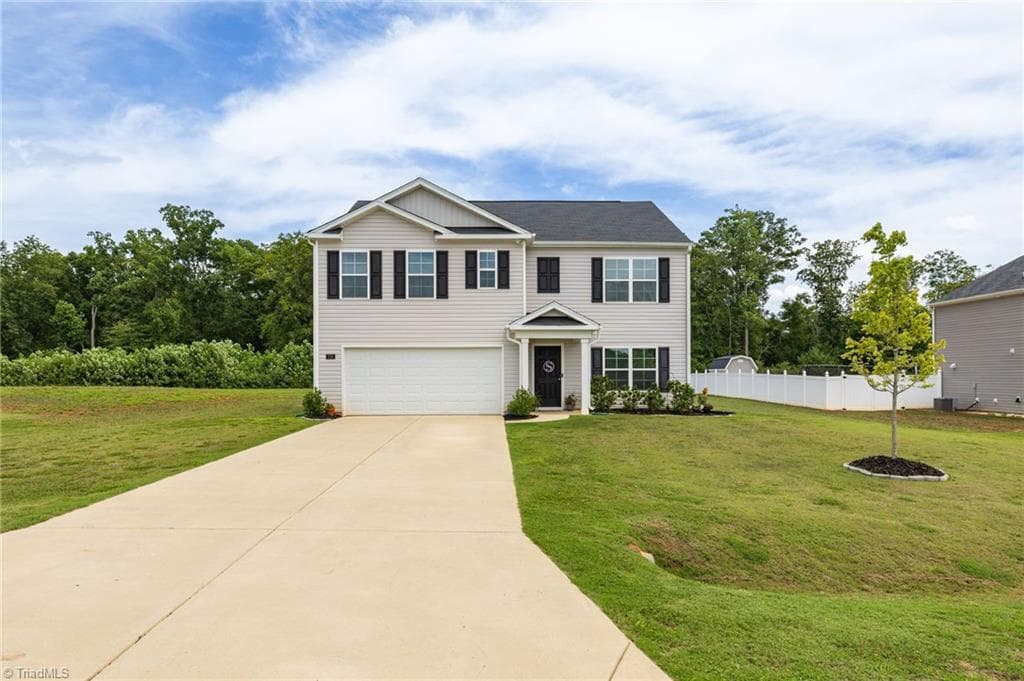 Stick/Site Built at 174 Culloden Drive, Mocksville NC 27028, Mocksville, photo 2 of 49