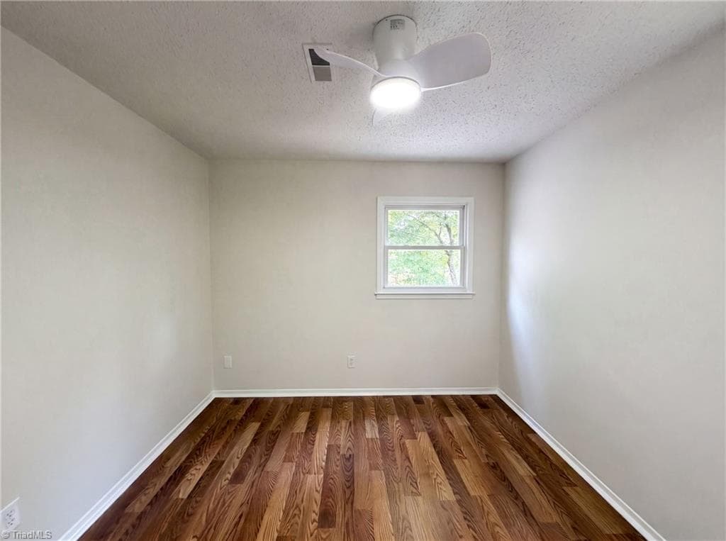 Stick/Site Built at 800 Edinburgh Drive, Jamestown NC 27282, Jamestown, photo 19 of 28
