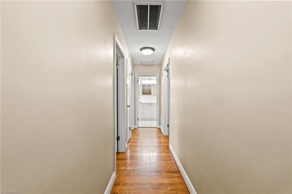 Stick/Site Built at 1116 Wynnewood Avenue, High Point NC 27262, photo 20 of 50