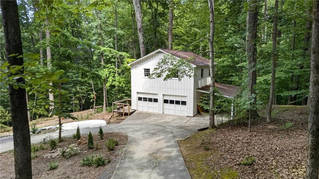Stick/Site Built at 6809 Brookbank Road, Summerfield NC 27358, Summerfield, photo 11 of 100