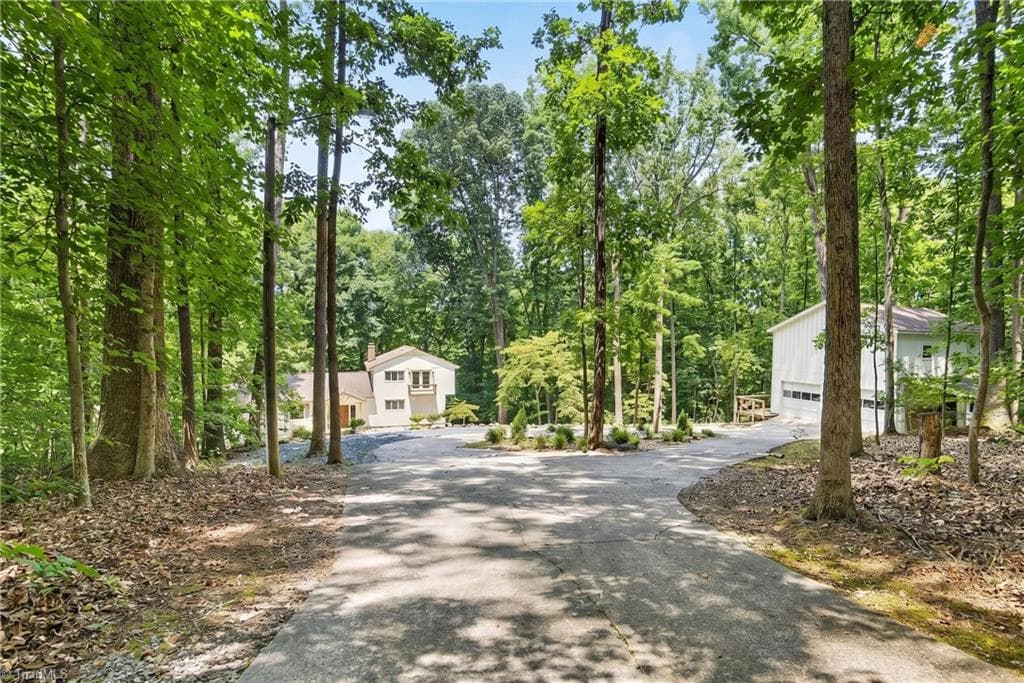 Stick/Site Built at 6809 Brookbank Road, Summerfield NC 27358, Summerfield, photo 7 of 100