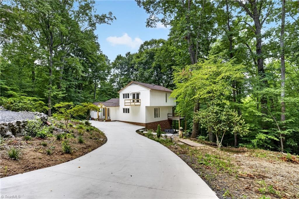 Stick/Site Built at 6809 Brookbank Road, Summerfield NC 27358, Summerfield, photo 15 of 100
