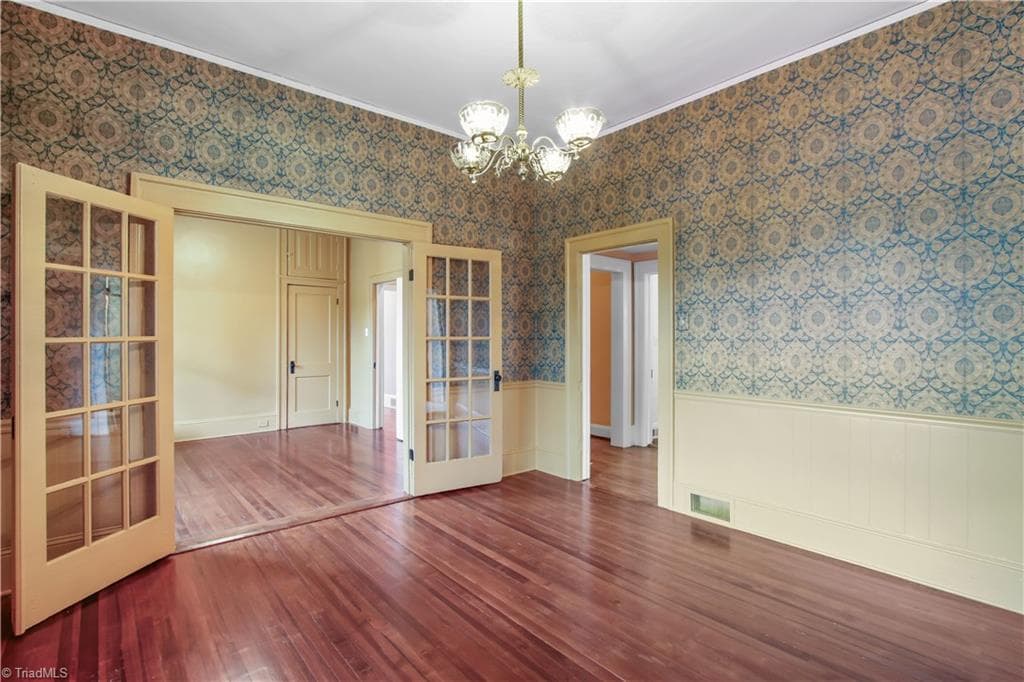 Stick/Site Built at 933 West Street, Winston-Salem NC 27101, Winston-Salem, photo 12 of 30
