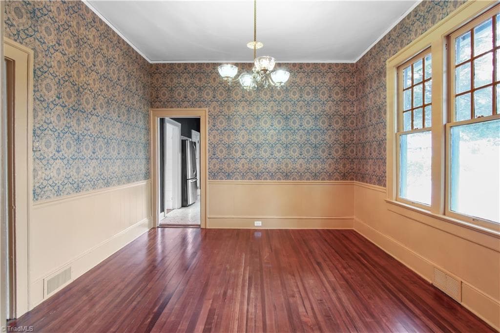 Stick/Site Built at 933 West Street, Winston-Salem NC 27101, Winston-Salem, photo 11 of 30