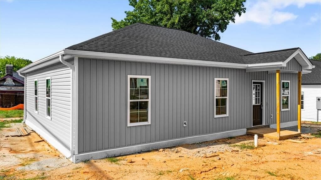 Stick/Site Built at 816 Vail Avenue, High Point NC 27260, High Point, photo 5 of 64