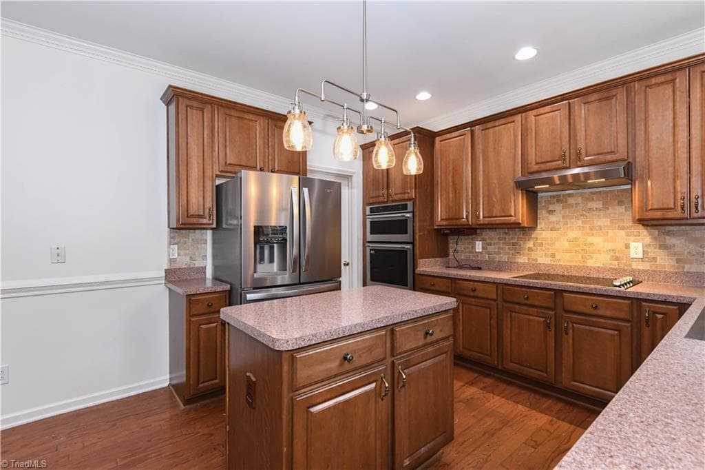 Stick/Site Built at 4120 Pepperbush Drive, Greensboro NC 27405, photo 8 of 31