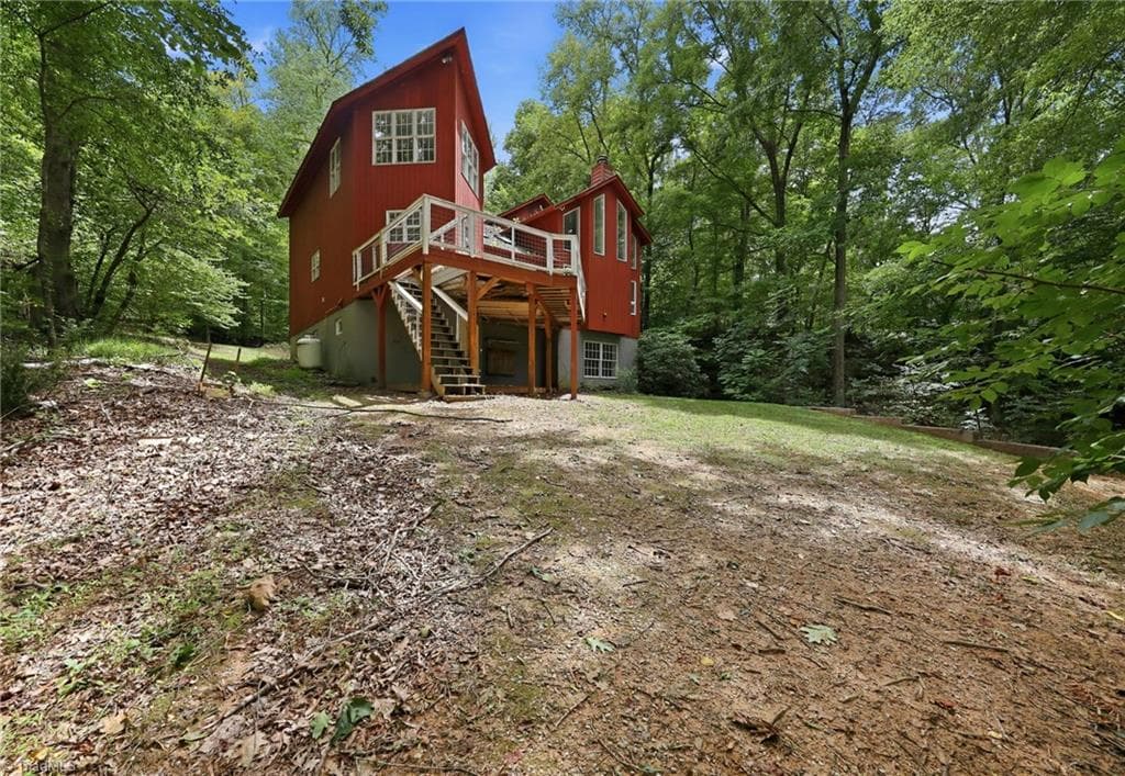 Stick/Site Built at 8206 Crows Nest Lane, Greensboro NC 27455, photo 2 of 50