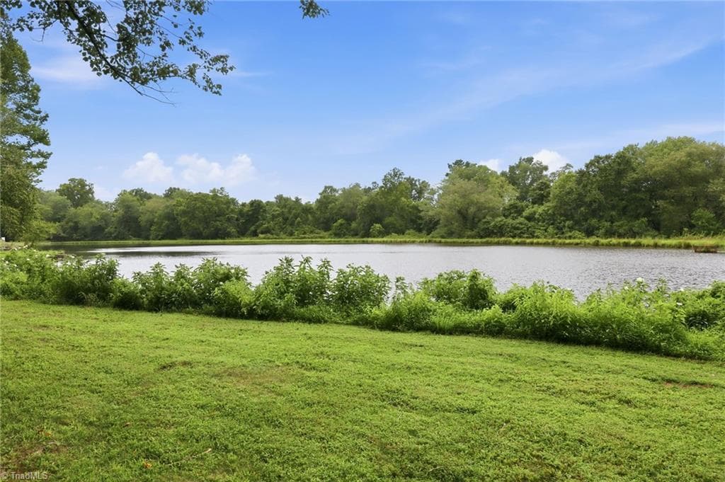 Stick/Site Built at 8206 Crows Nest Lane, Greensboro NC 27455, photo 5 of 50