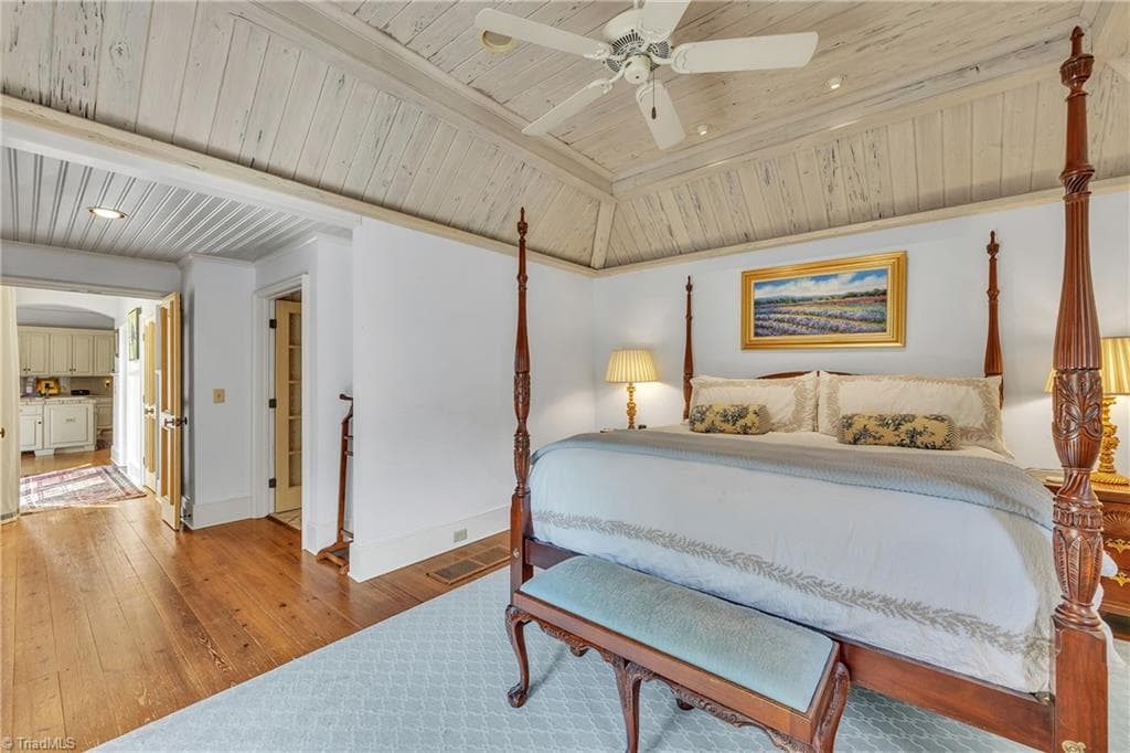Stick/Site Built at 2214 La Maison Drive, Charlotte NC 28226, Charlotte, photo 19 of 48