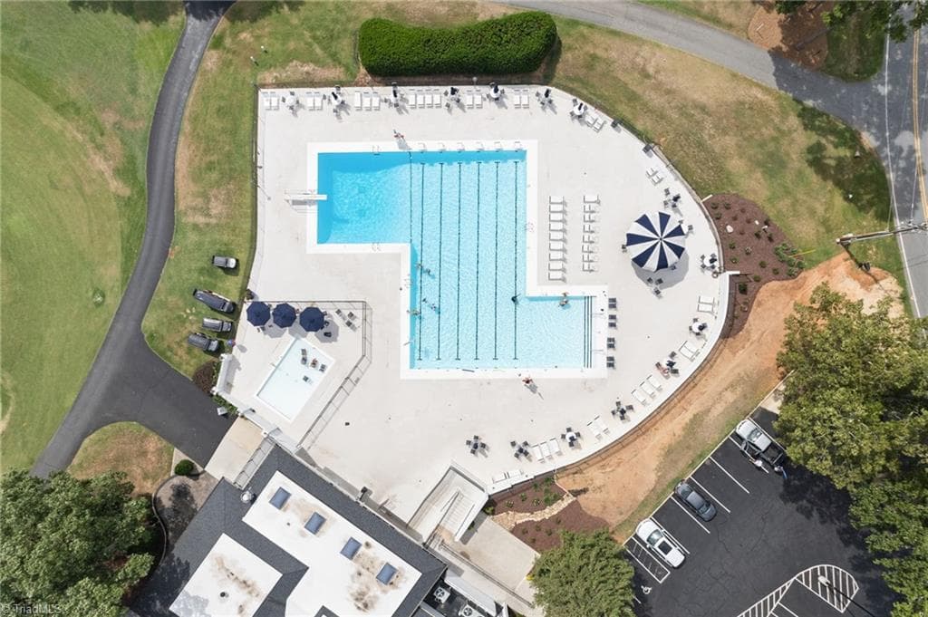Stick/Site Built at 4606 Hartsford Drive, Greensboro NC 27406, photo 45 of 49
