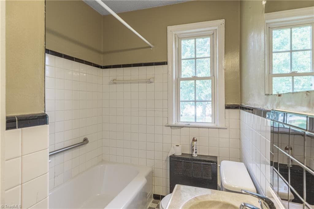 Stick/Site Built at 1600 W Front Street # 33C, Burlington NC 27215, Burlington, photo 12 of 18