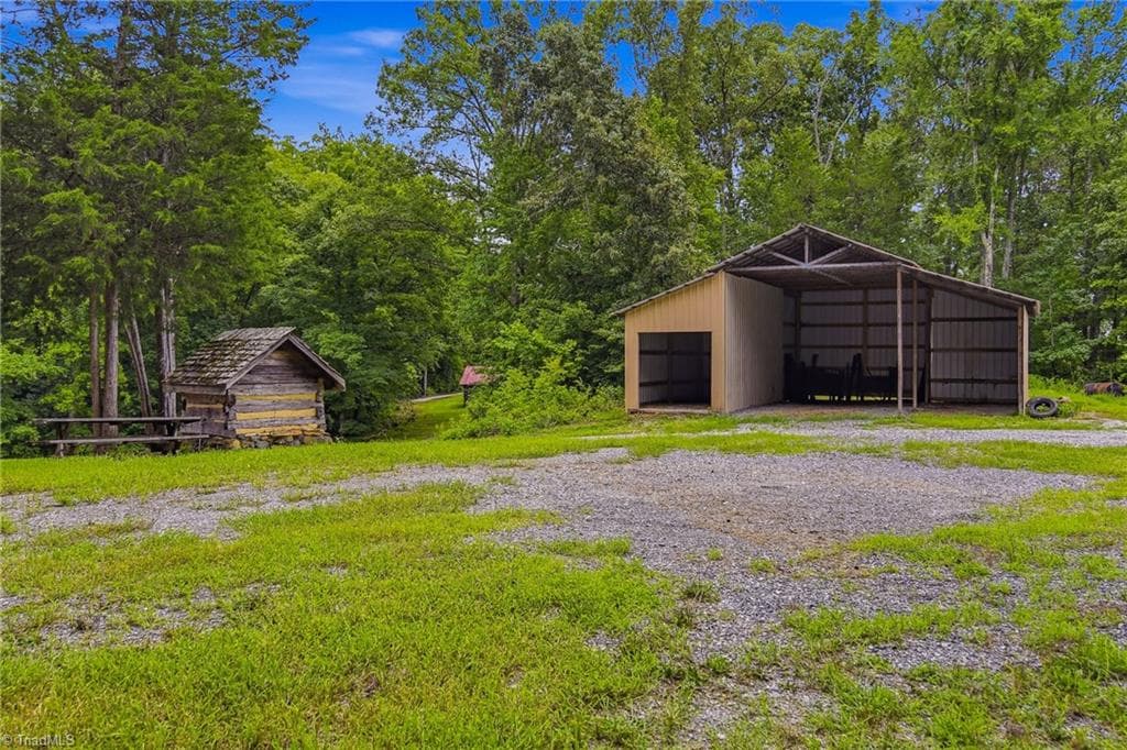 Stick/Site Built at 1389 City Lake Road, Lexington NC 27295, Lexington, photo 42 of 50