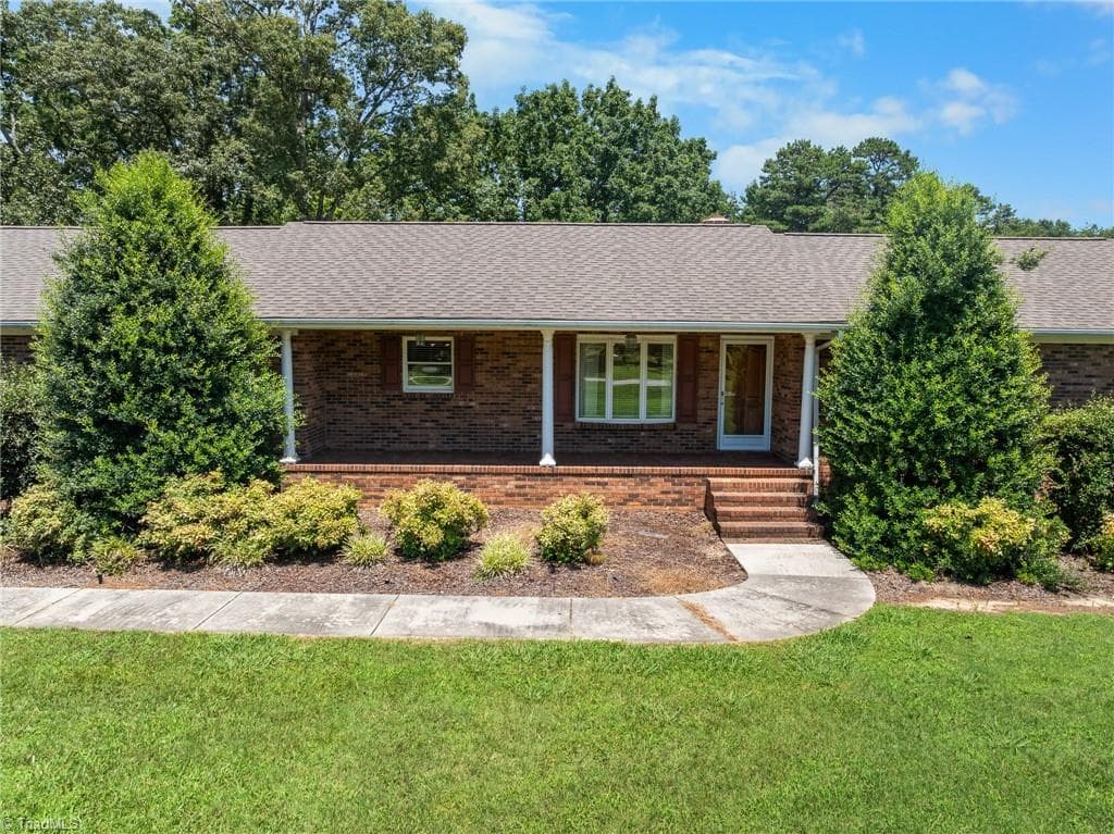 Stick/Site Built at 200 Enterprise Road, Lexington NC 27295, Lexington, photo 5 of 46