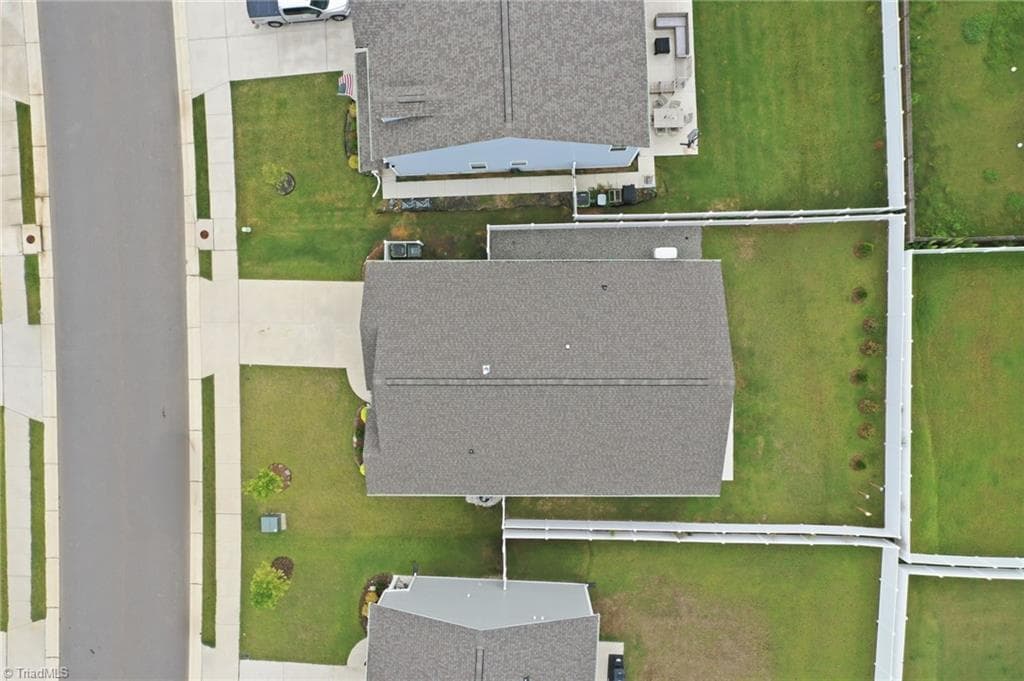 Stick/Site Built at 1419 Carisbrooke Drive, Mebane NC 27302, Mebane, photo 35 of 41
