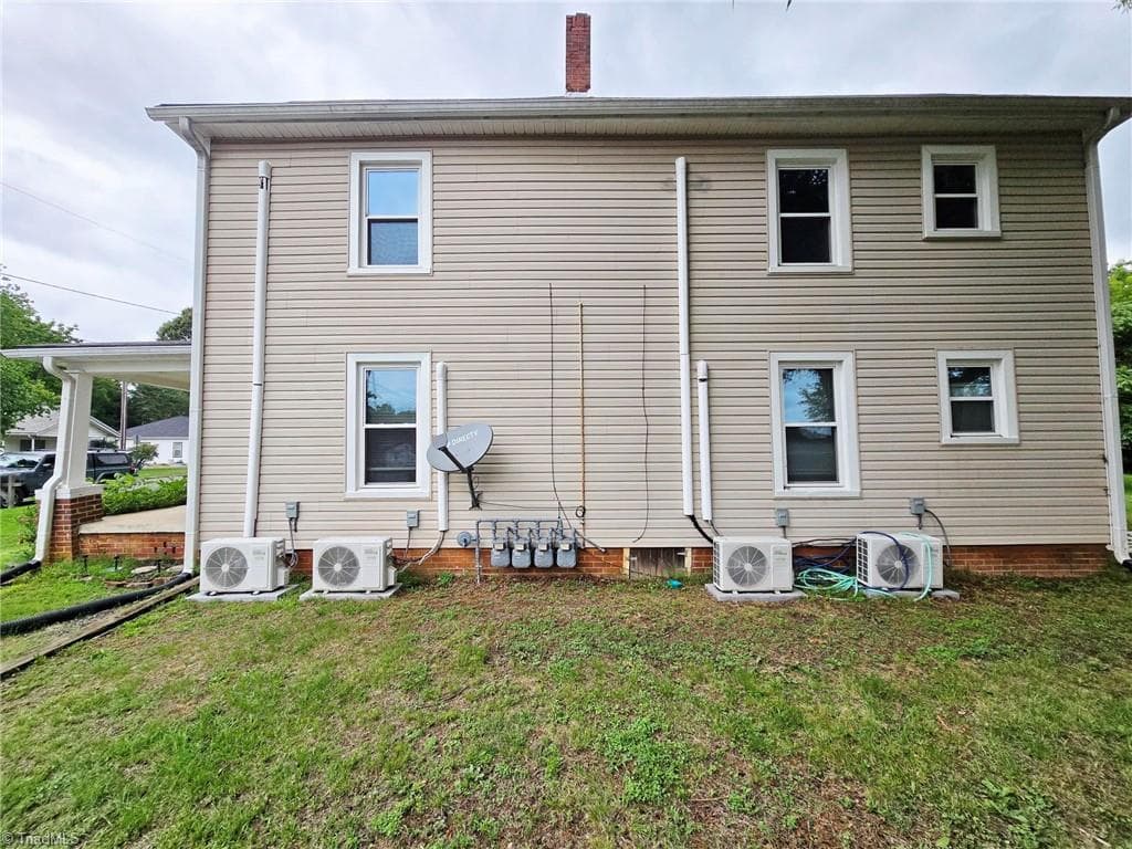 Quadruplex at 511 Cummings Street, Gibsonville NC 27249, photo 2 of 32