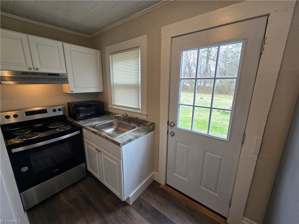 Quadruplex at 511 Cummings Street, Gibsonville NC 27249, photo 18 of 32