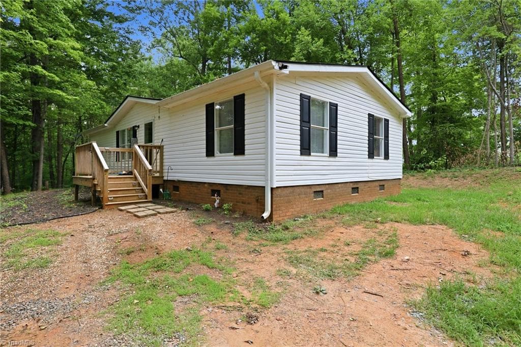 Manufactured Home at 155 Coryland Drive, Walkertown NC 27051, Walkertown, photo 26 of 29