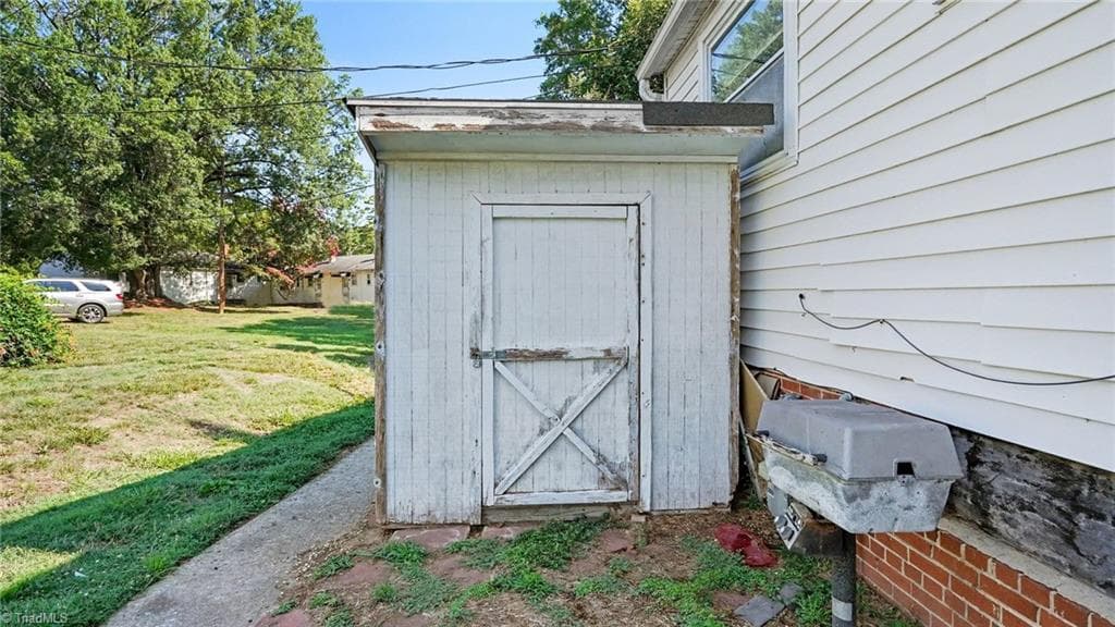 Stick/Site Built at 519 Overlook Street, Greensboro NC 27403, photo 26 of 26