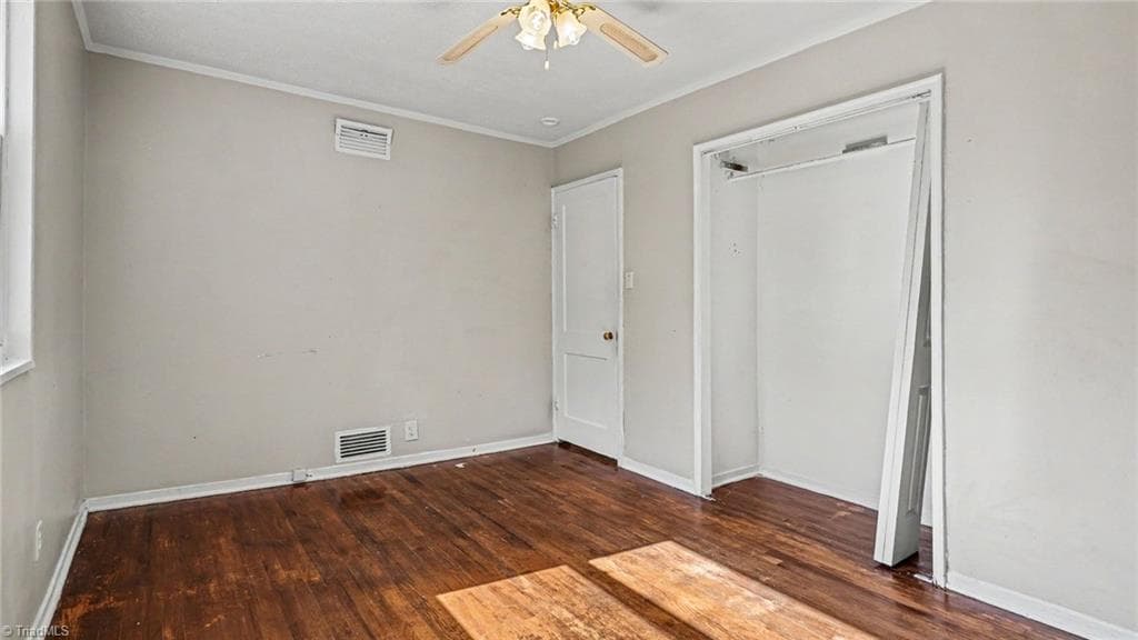 Stick/Site Built at 519 Overlook Street, Greensboro NC 27403, photo 15 of 26