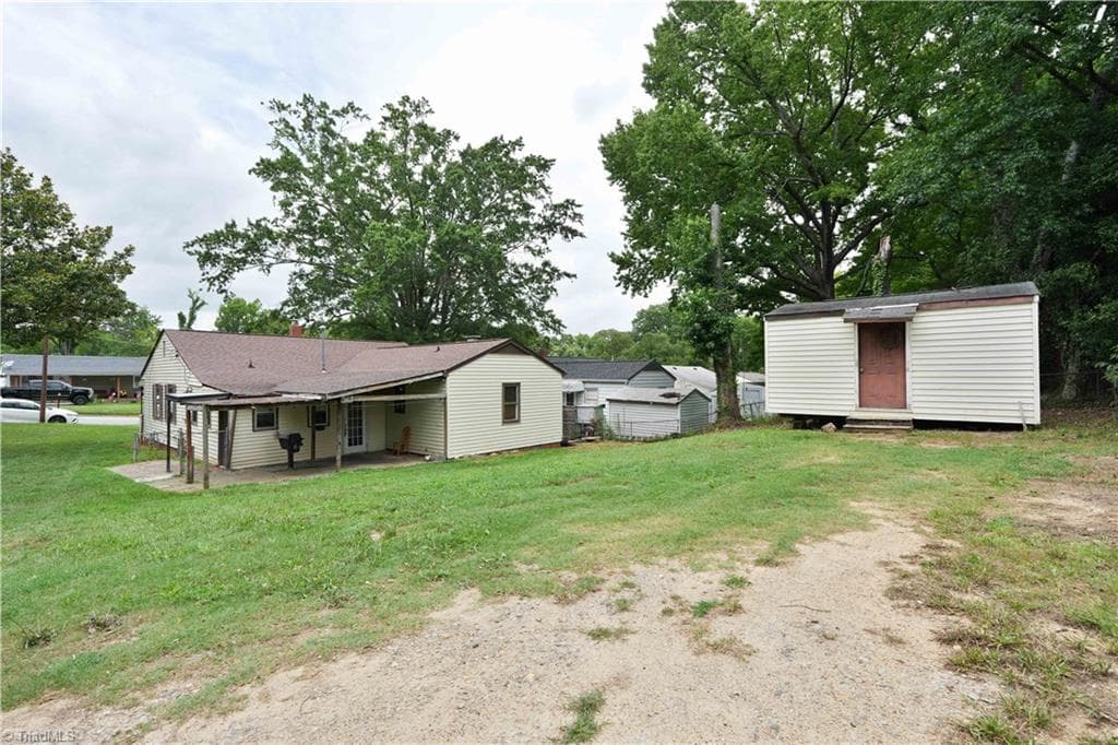 500 Clover Drive, High Point NC 27262