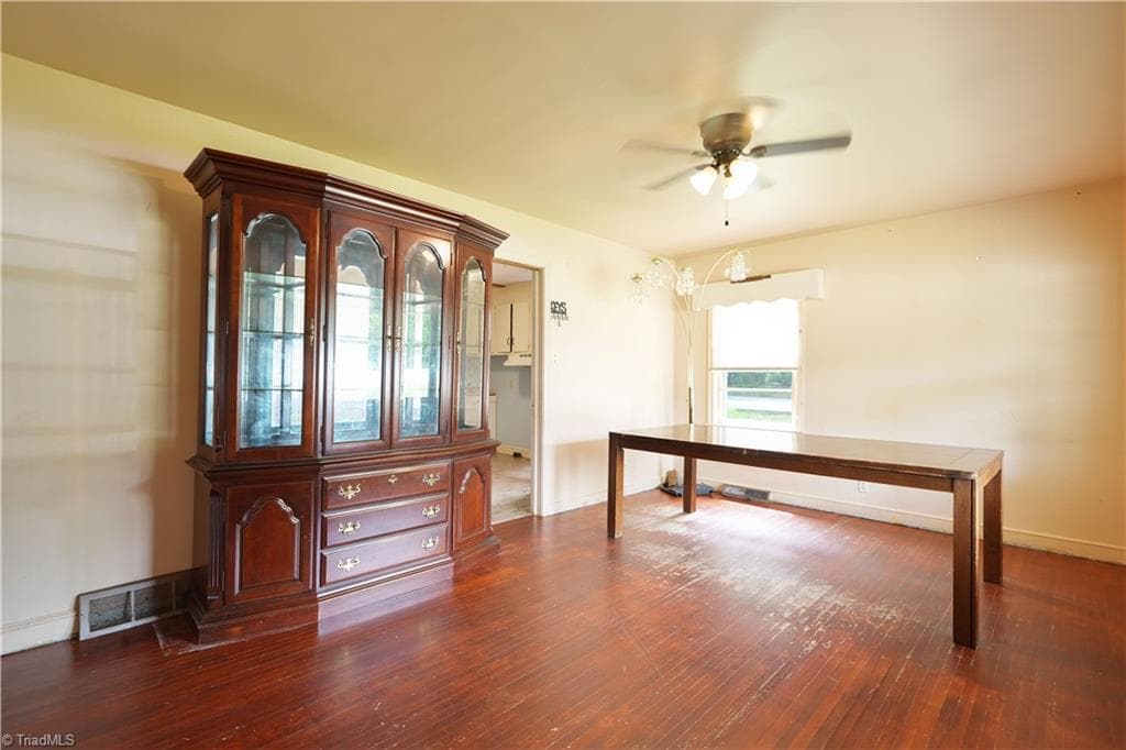 Stick/Site Built at 500 Clover Drive, High Point NC 27262, photo 11 of 41