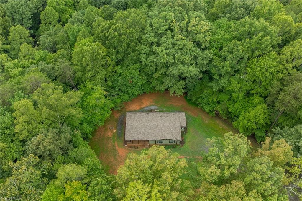Manufactured Home at 194 Lakefield Road, Stokesdale NC 27357, Stokesdale, photo 34 of 38