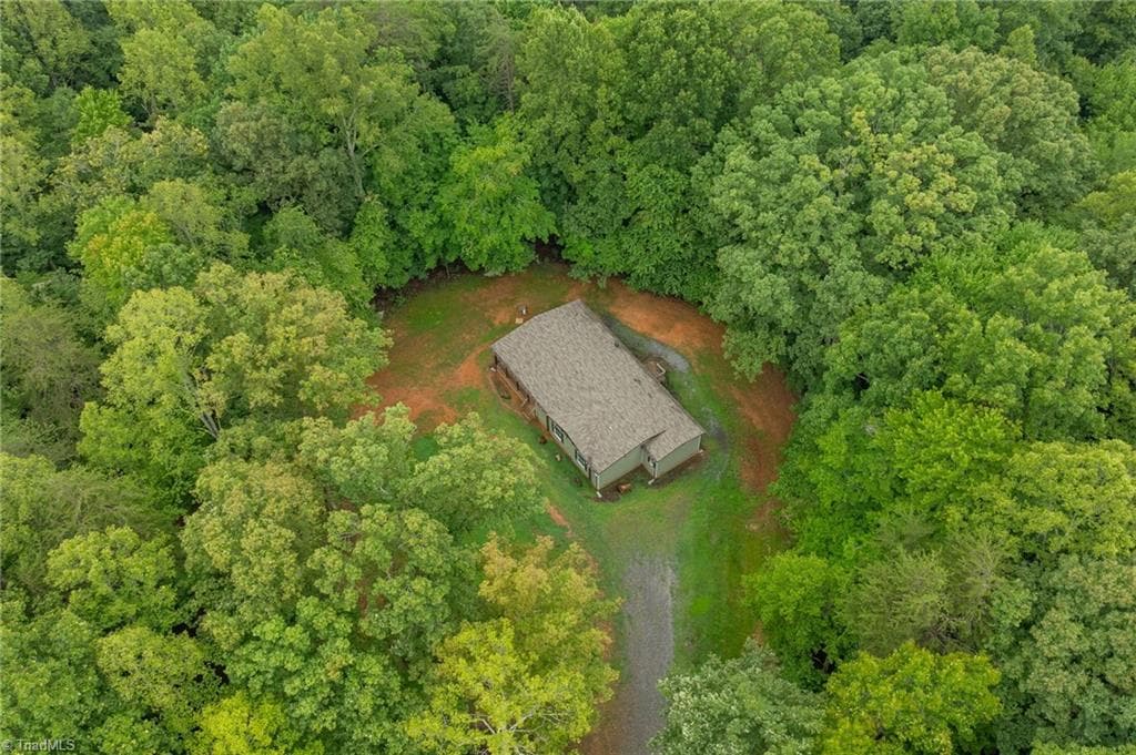 Manufactured Home at 194 Lakefield Road, Stokesdale NC 27357, Stokesdale, photo 35 of 38