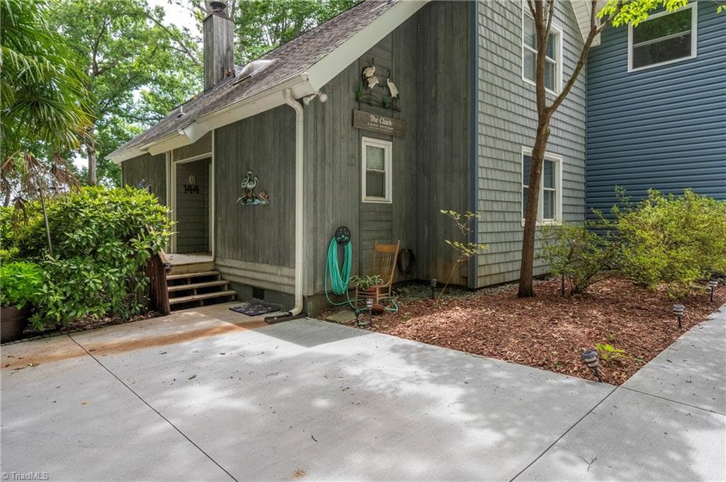 Stick/Site Built at 144 Riverside Court, Lexington NC 27292, Lexington, photo 20 of 50