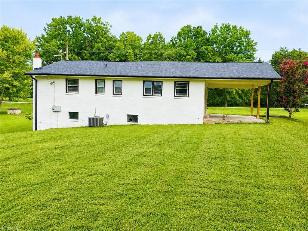 Stick/Site Built at 9729 NC Highway 700, Pelham NC 27311, photo 4 of 34