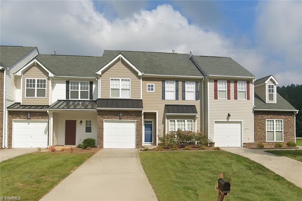 136 Penry Lane, Clemmons NC 27012