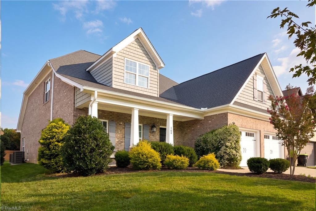 164 Quail Run Drive, Clemmons NC 27012