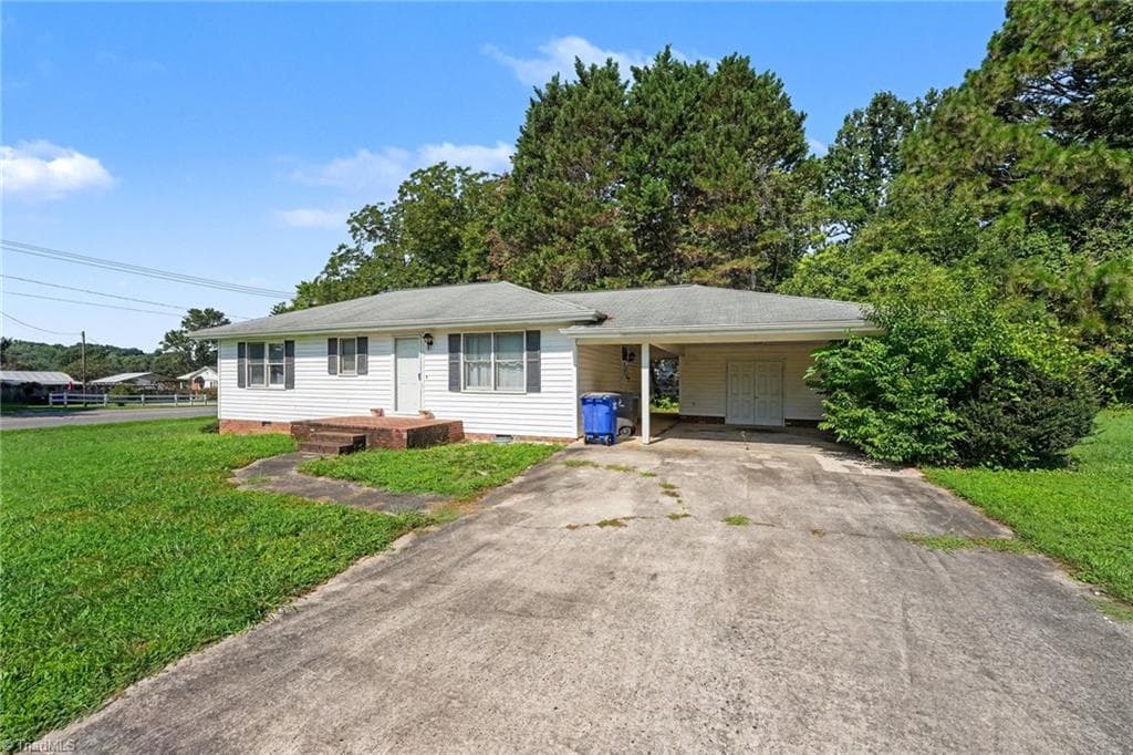 1351 Bridgton Road, Winston-Salem NC 27127