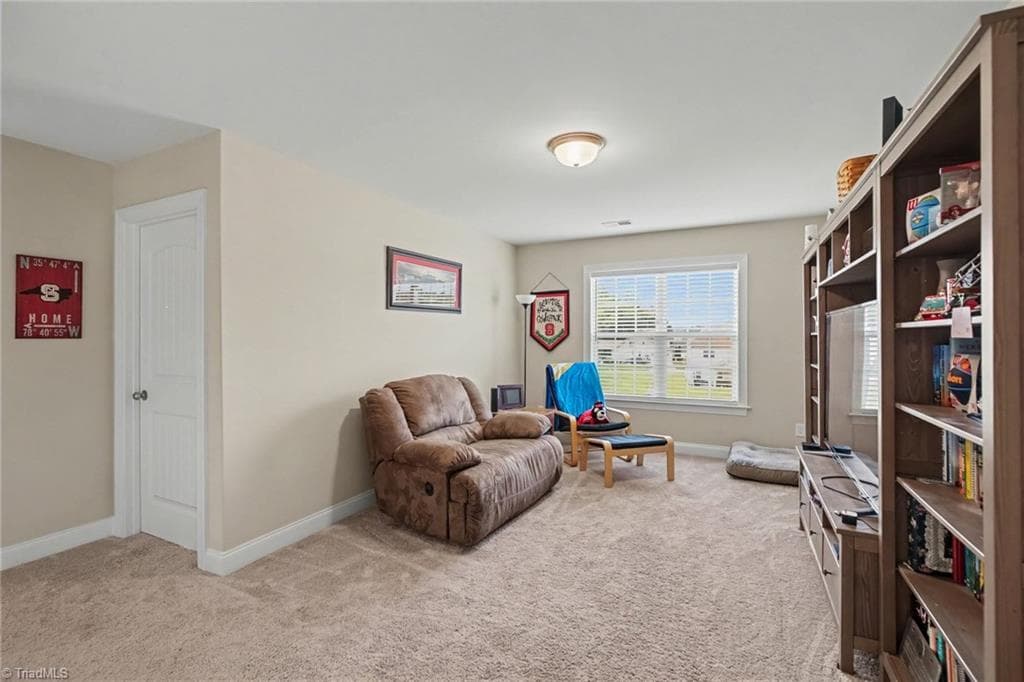 Large loft for additional living space - 210 Marguerite Court, Reidsville NC 27320, Reidsville