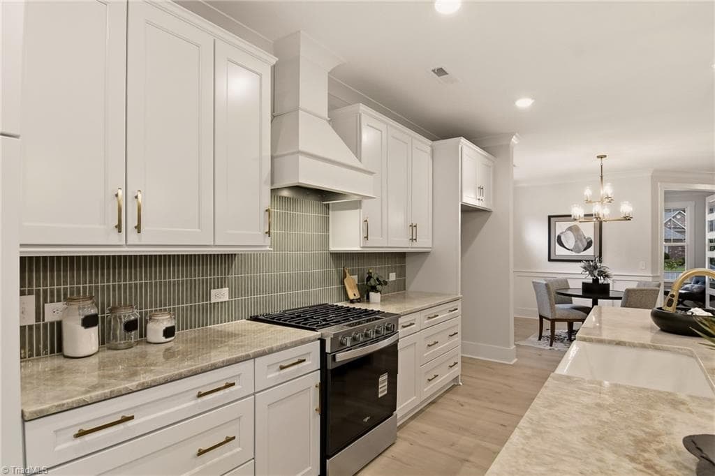Stick/Site Built at 1005 W Pinehurst Court # 1042, Clemmons NC 27012, photo 9 of 33
