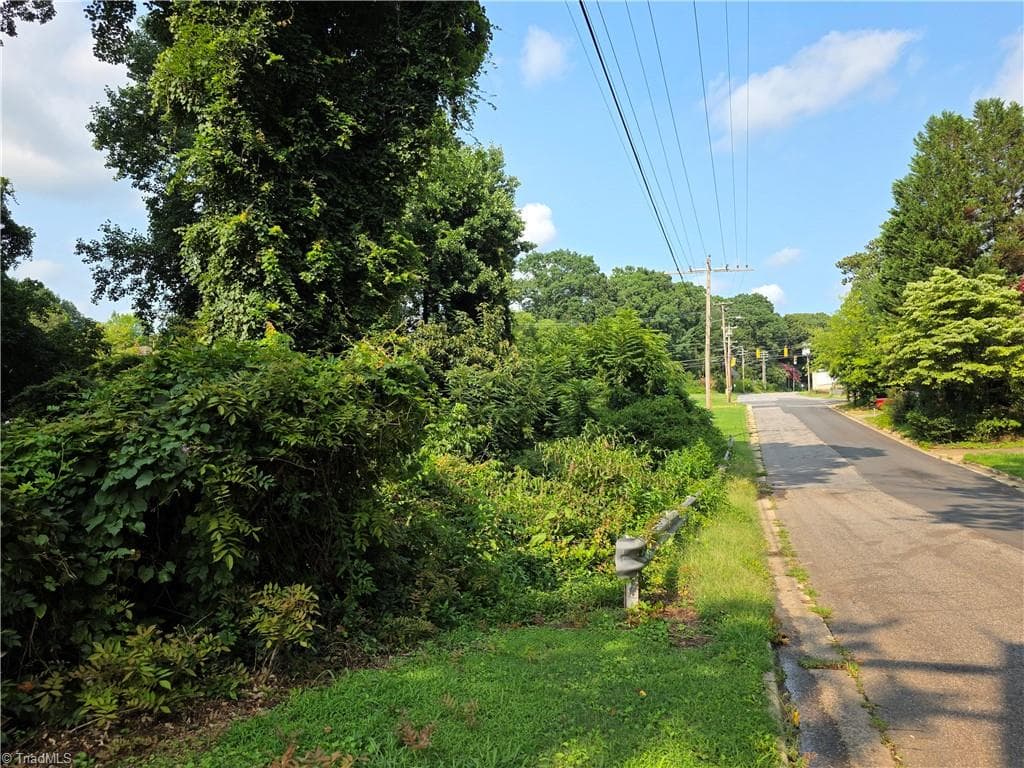 Stick/Site Built at 843 Stockton Street, Statesville NC 28677, Statesville, photo 3 of 11