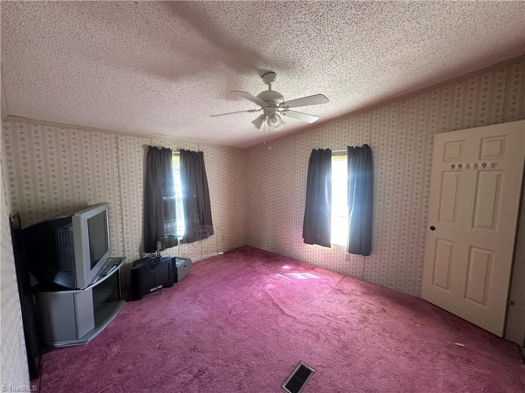 Manufactured Home at 7509 Shady Oaks Road, Connelly Springs NC 28612, Connelly Springs, photo 6 of 11
